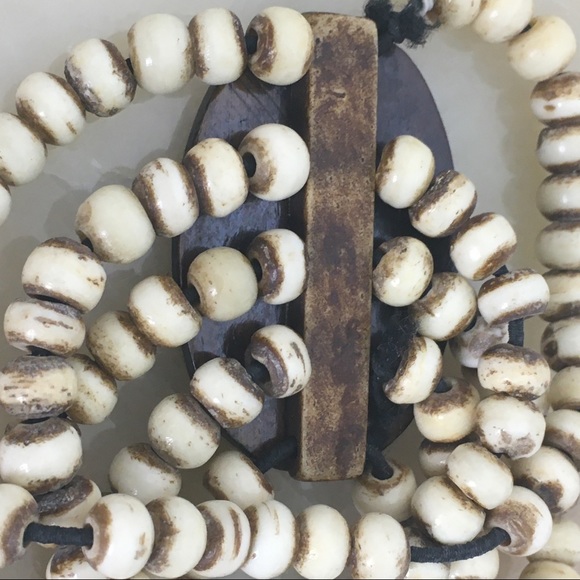 NWT 5 strand beaded bracelet shell and wood - Picture 6 of 8